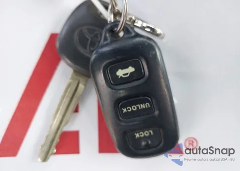 2002 Toyota Camry Xle z USA, uszkodzony, nr VIN 4T1BE32K12U043344